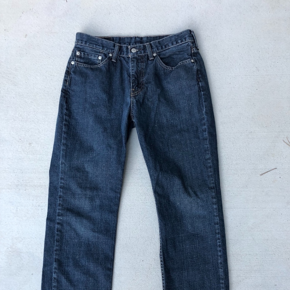 Levis
